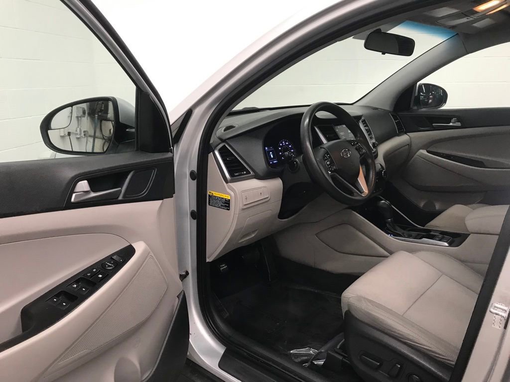Used 2018 Hyundai Tucson SEL image 11