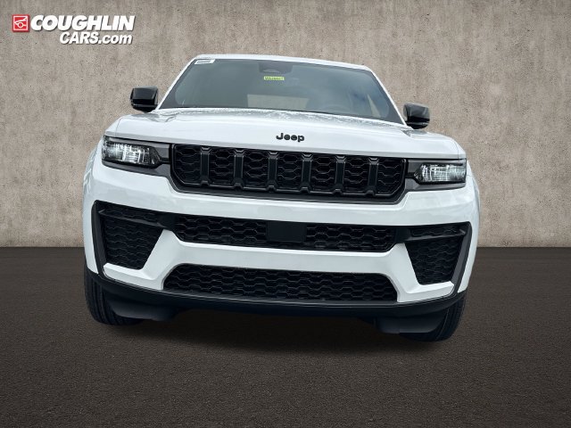New 2027 Jeep Grand Cherokee 4WD image 2