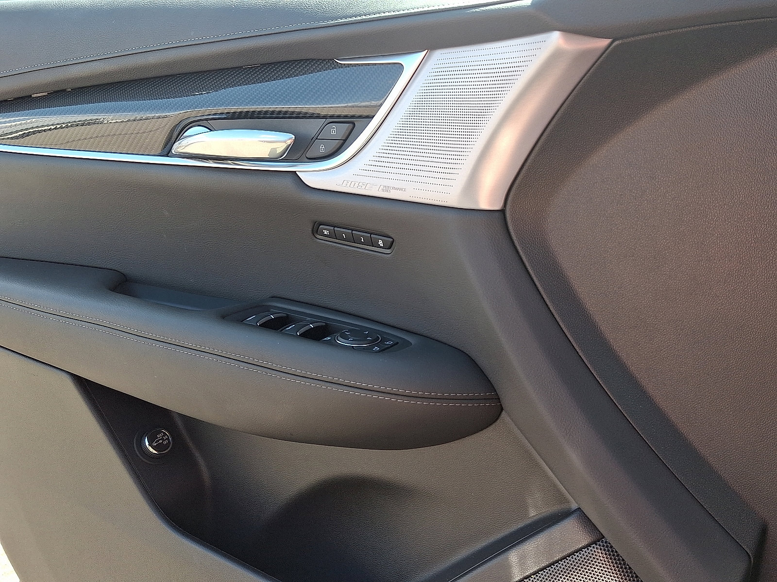 Certified 2024 Cadillac XT6 Sport w/ Technology Package image 14