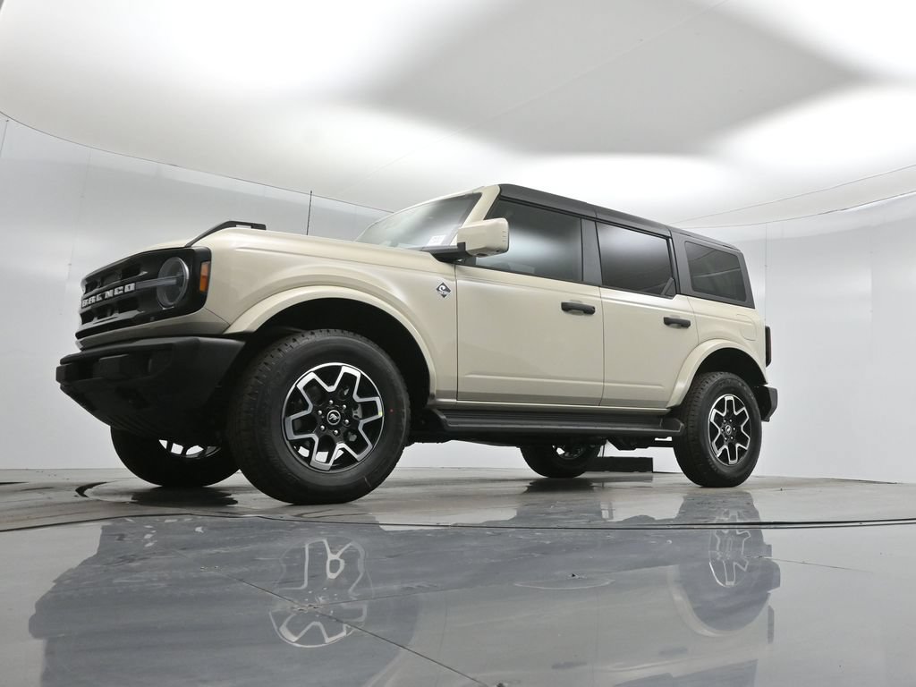 New 2026 Ford Bronco Outer Banks AWD/4WD image 43