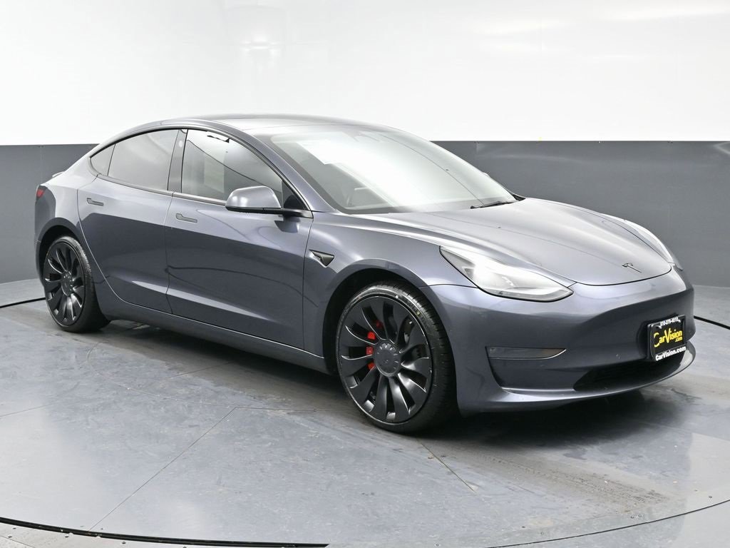 Used 2022 Tesla Model 3 Performance image 2