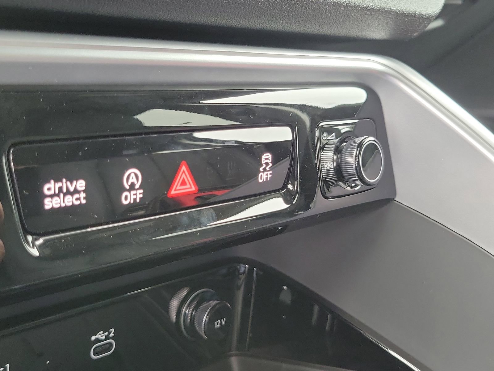 New 2025 Audi Q5 Premium Plus image 25