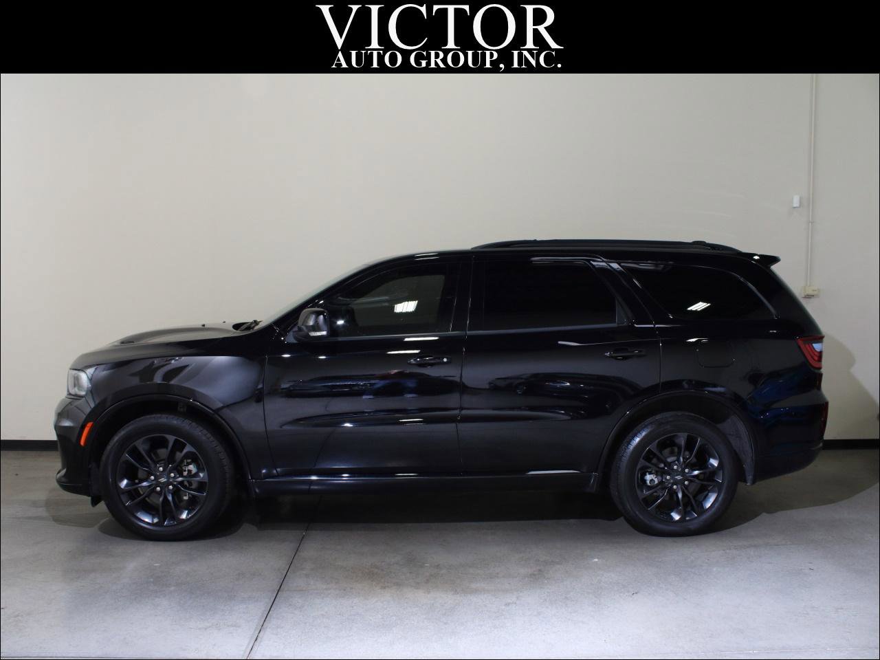 Used 2023 Dodge Durango GT image 2