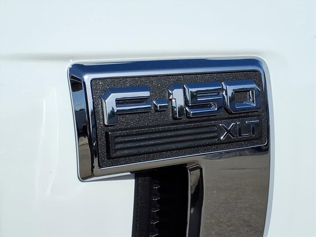 Certified 2025 Ford F150 XLT w/ Equipment Group 301A Standard image 8