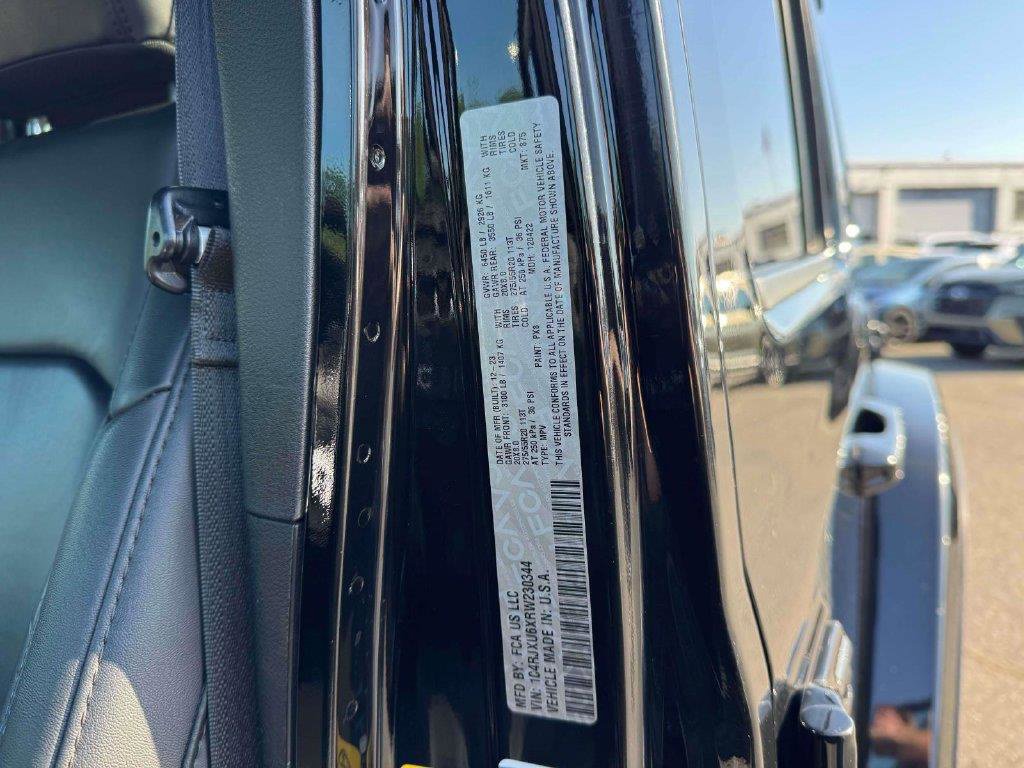 Used 2024 Jeep Wrangler High Altitude AWD/4WD image 15