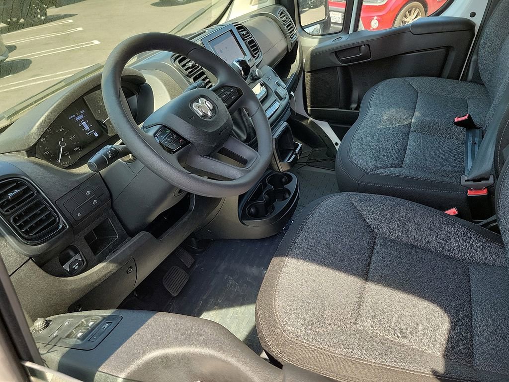 New 2024 RAM ProMaster 2500 w/ Convenience Group image 2