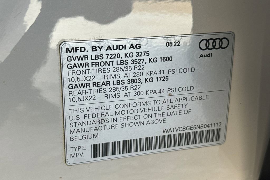 Used 2022 Audi e-tron S Prestige image 28