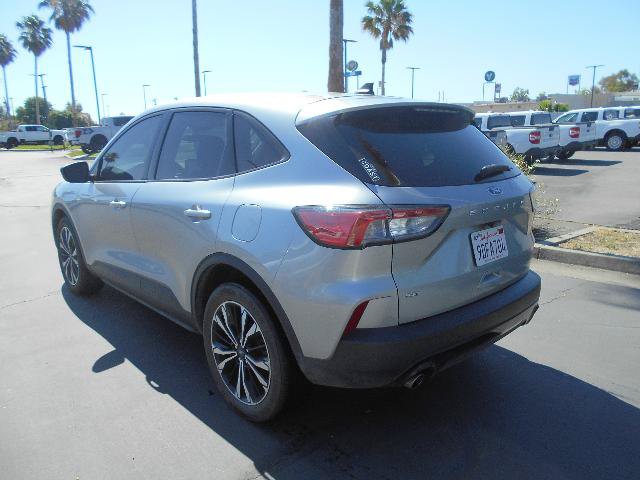 Certified 2022 Ford Escape SE w/ SE Sport Appearance Package FWD image 8