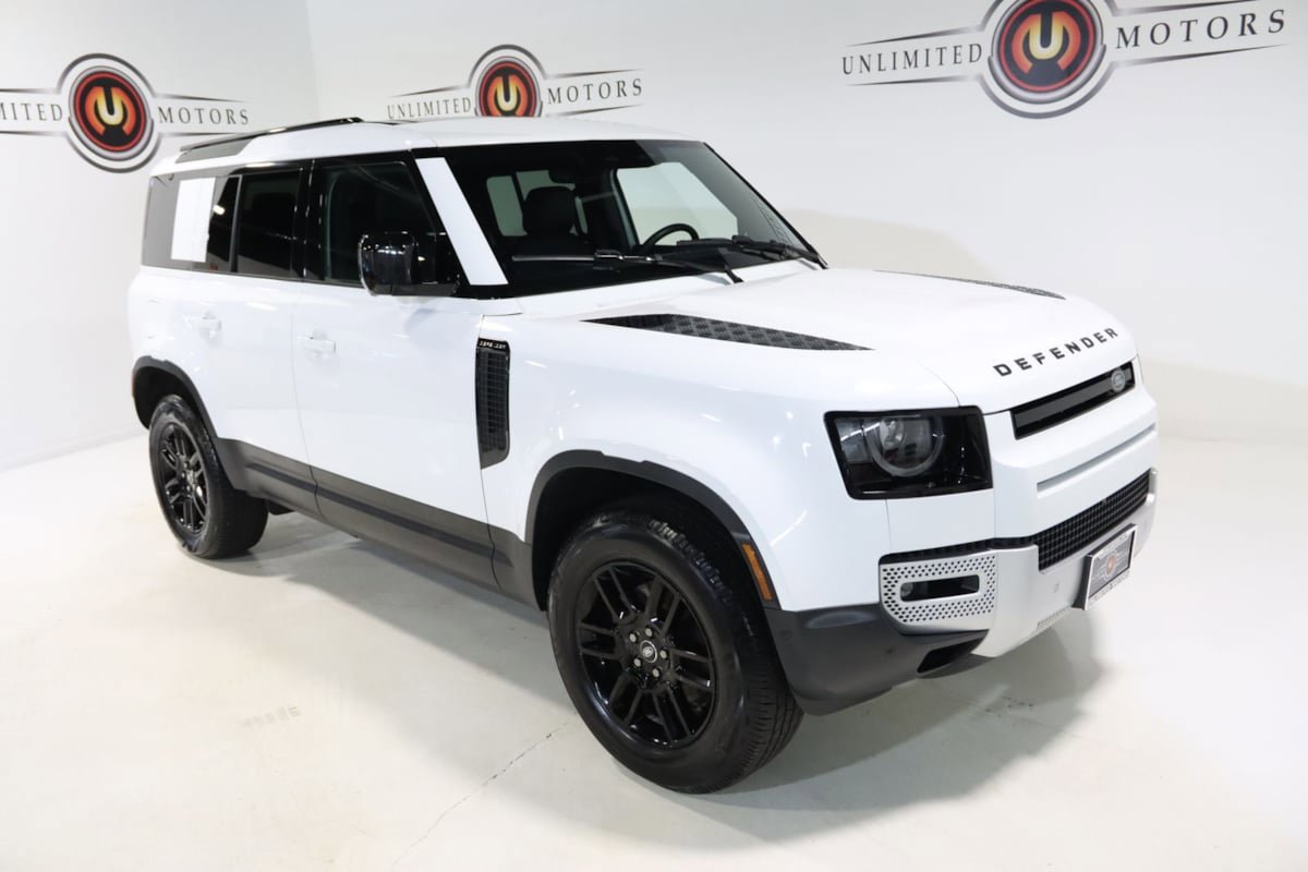Used 2025 Land Rover Defender 110 S image 11