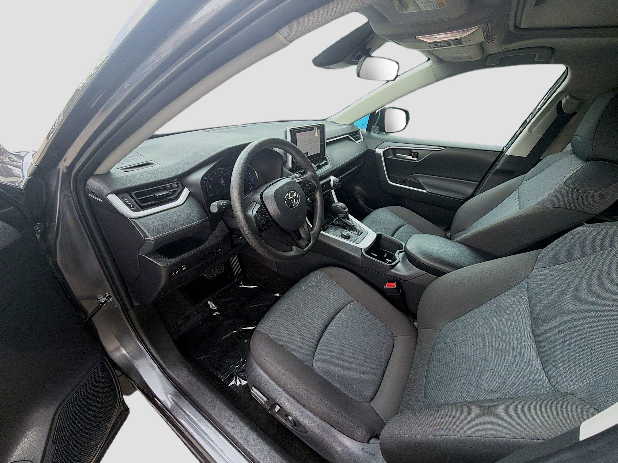 Used 2025 Toyota RAV4 XLE w/ Convenience Package AWD/4WD image 9