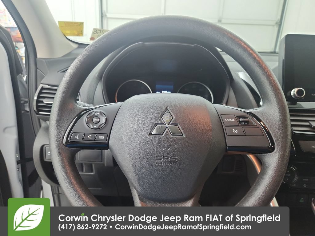 Used 2023 Mitsubishi Eclipse Cross LE AWD/4WD image 21