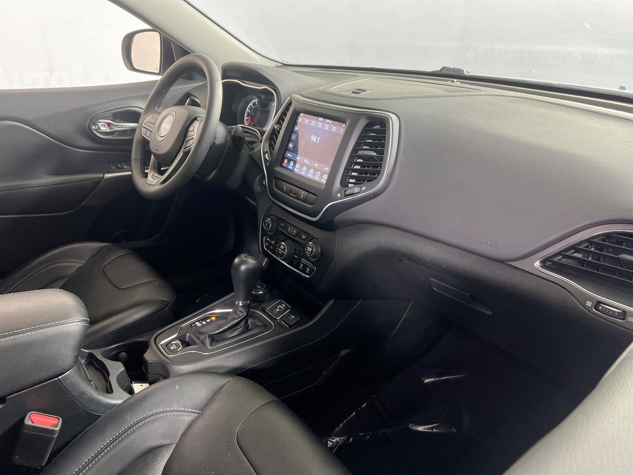 Used 2022 Jeep Cherokee Latitude Lux AWD/4WD image 27
