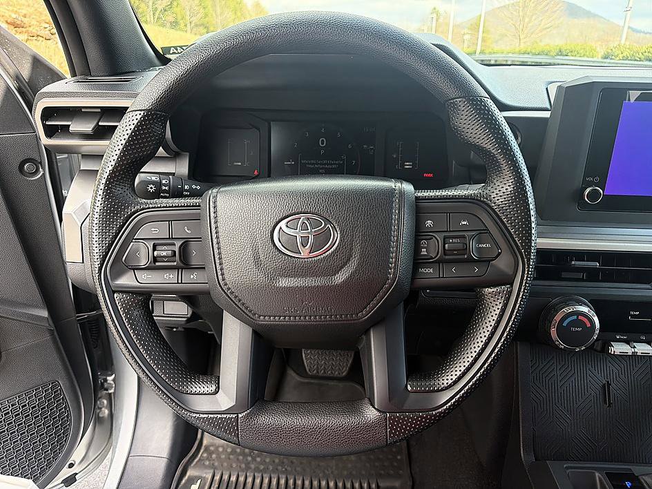 Certified 2024 Toyota Tacoma SR5 AWD/4WD image 8