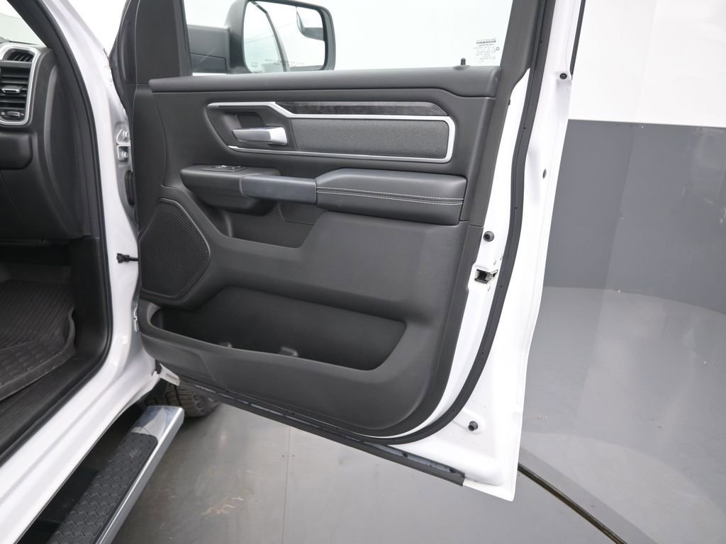 Used 2023 RAM 1500 Big Horn AWD/4WD image 20