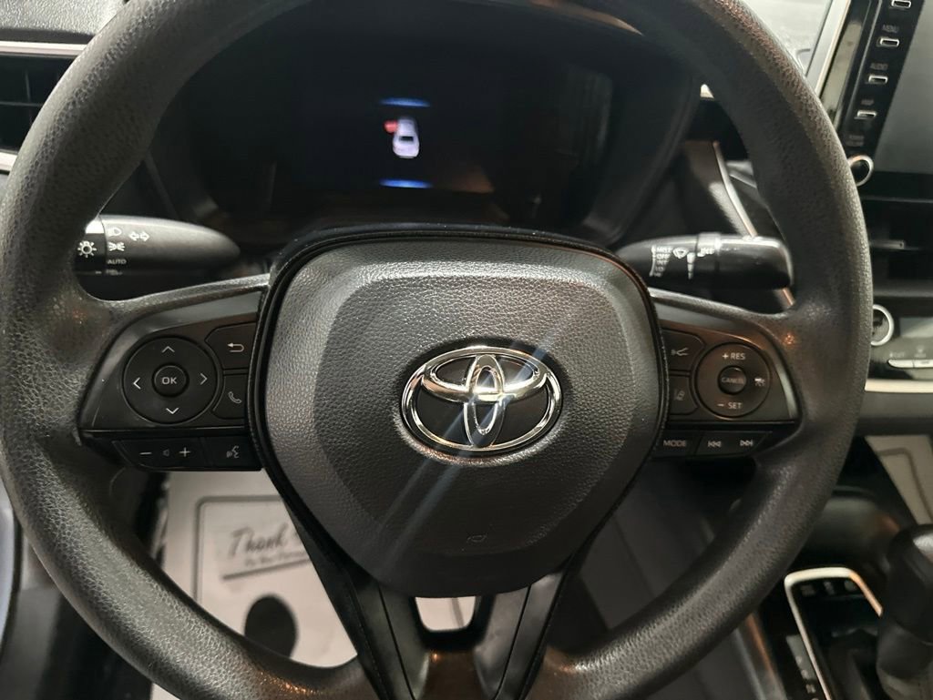 Used 2020 Toyota Corolla LE FWD image 14