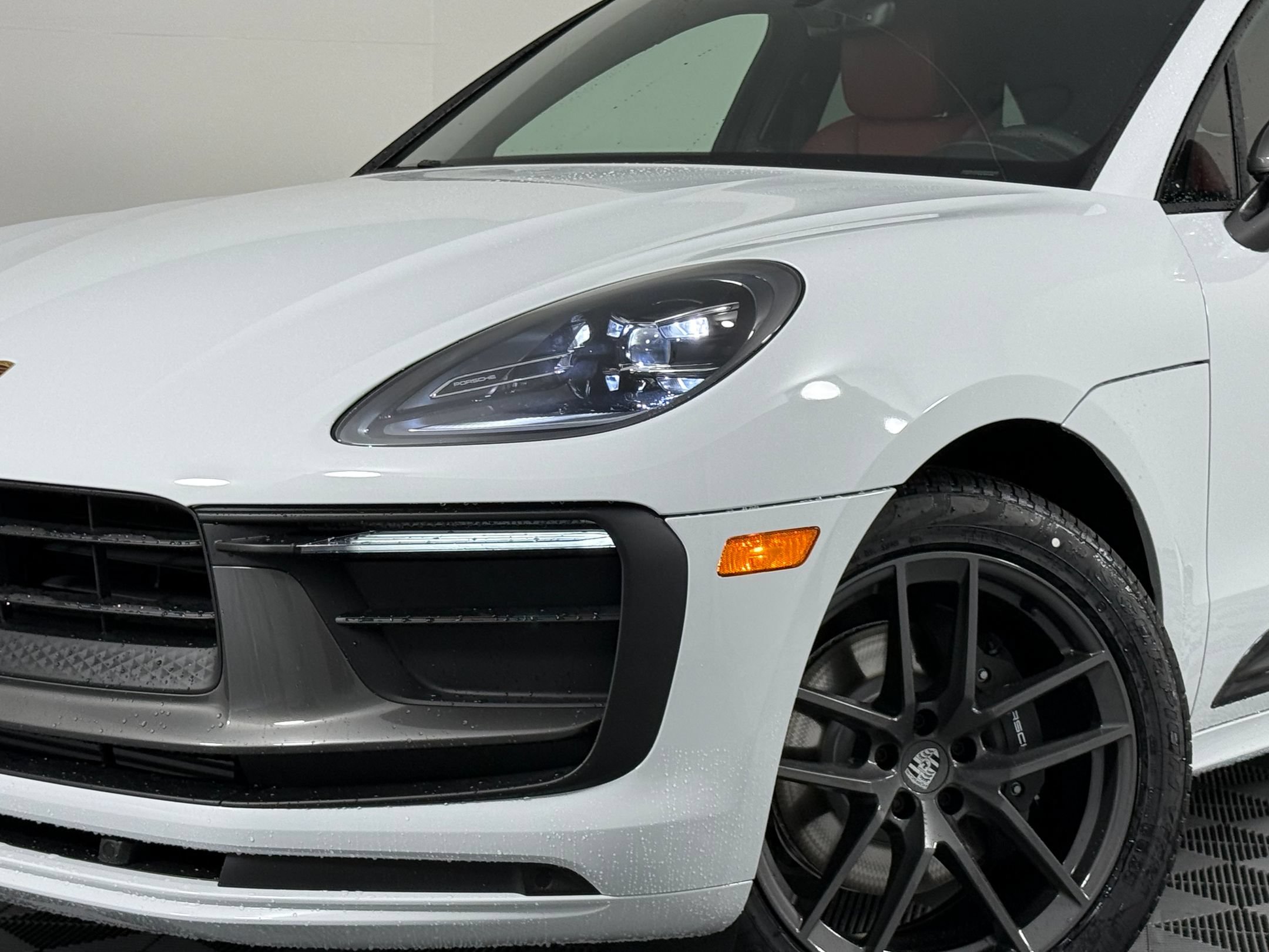 New 2026 Porsche Macan AWD/4WD image 12