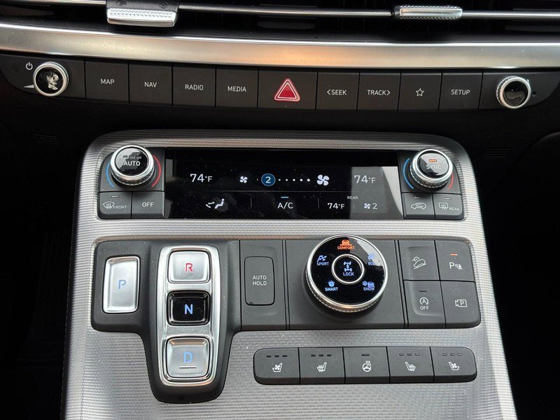 Used 2023 Hyundai Palisade Calligraphy image 24