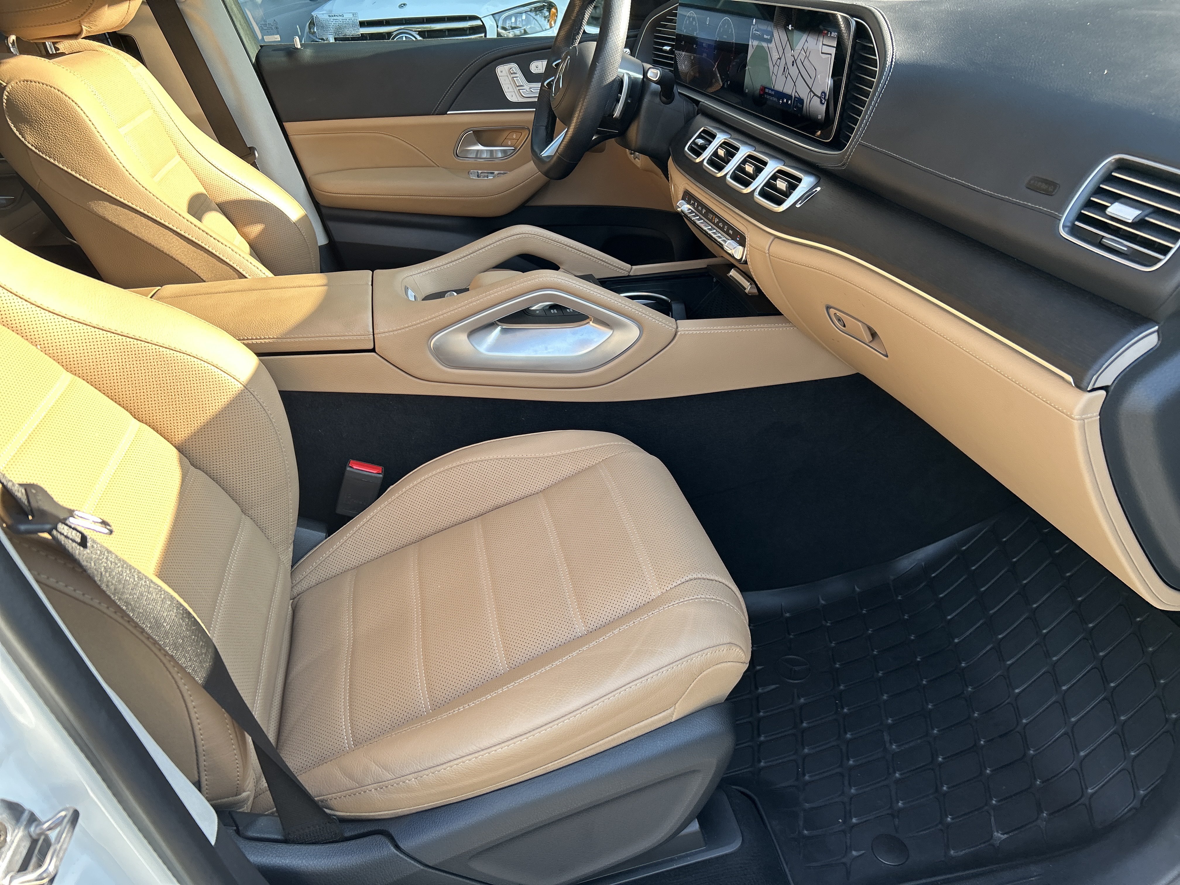Certified 2024 Mercedes-Benz GLS 450 4MATIC image 52