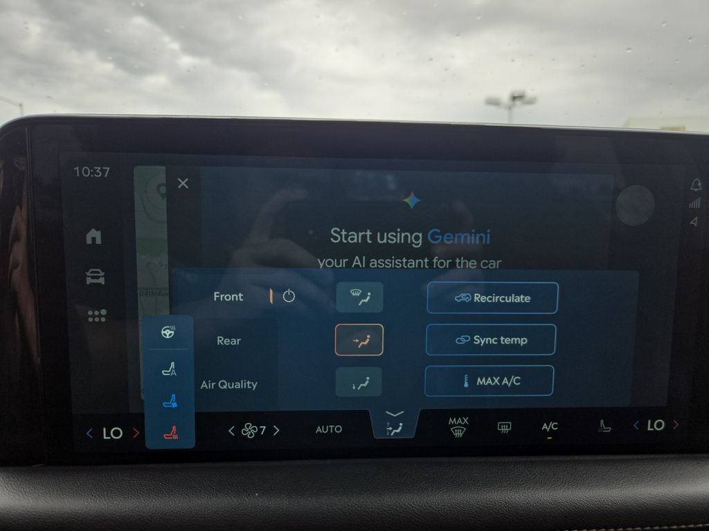Used 2025 Lincoln Aviator AWD w/ Jet Appearance Package image 29
