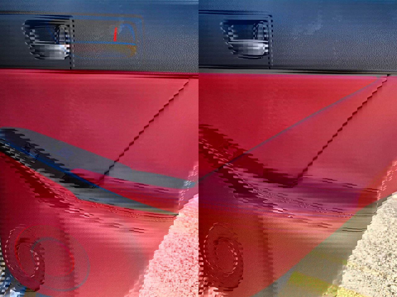 Used 2025 Lexus IS 350 F Sport w/ Navigation Package image 34