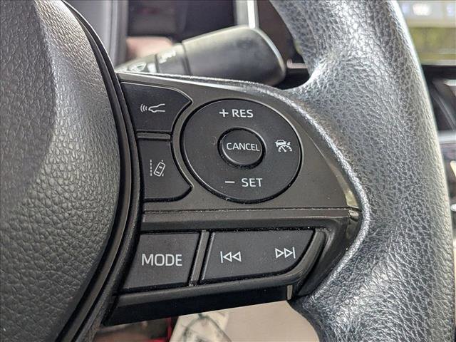 Used 2021 Toyota Corolla LE FWD image 14