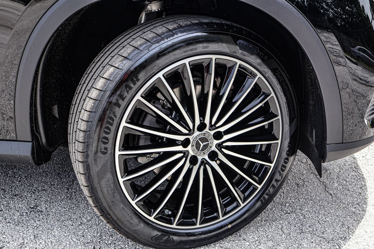 New 2026 Mercedes-Benz GLC 300 4MATIC image 7