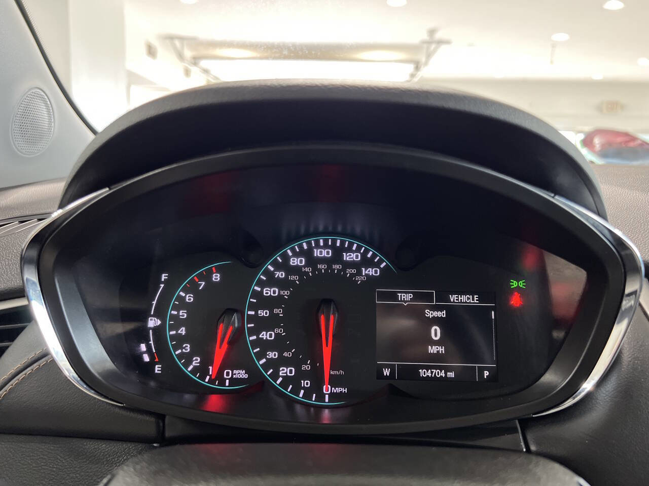 Used 2018 Chevrolet Trax LT w/ LT Convenience Package image 12