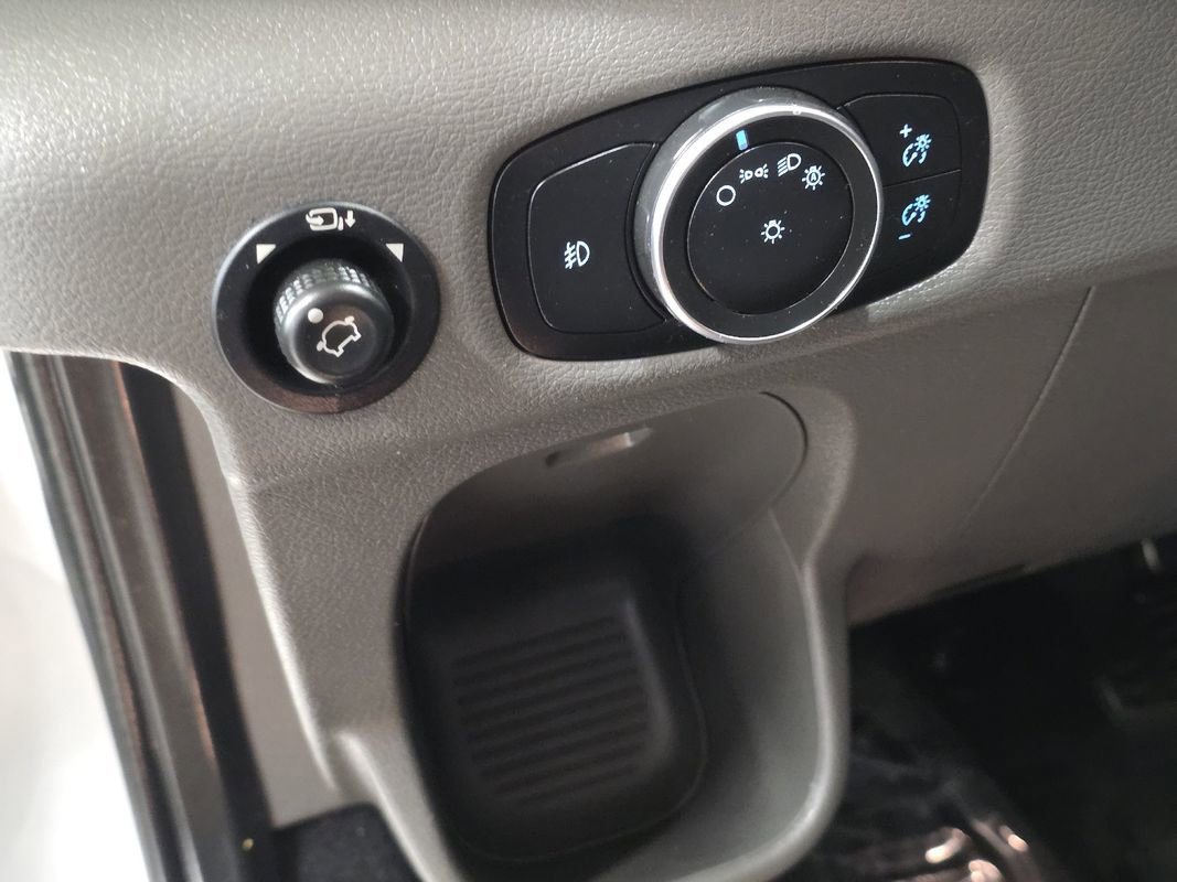 Used 2020 Ford Transit 350 XLT image 37