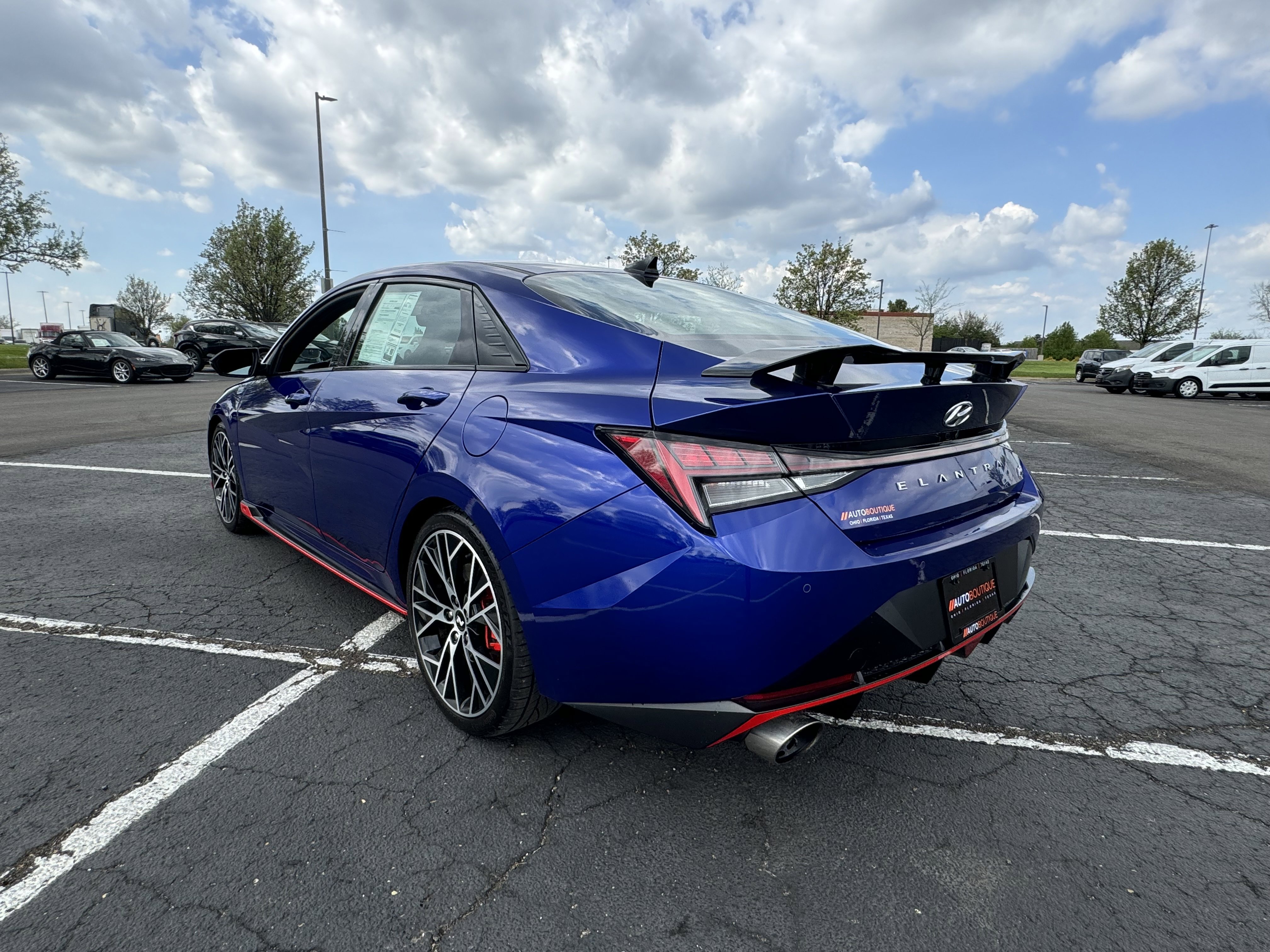 Used 2022 Hyundai Elantra N FWD image 8