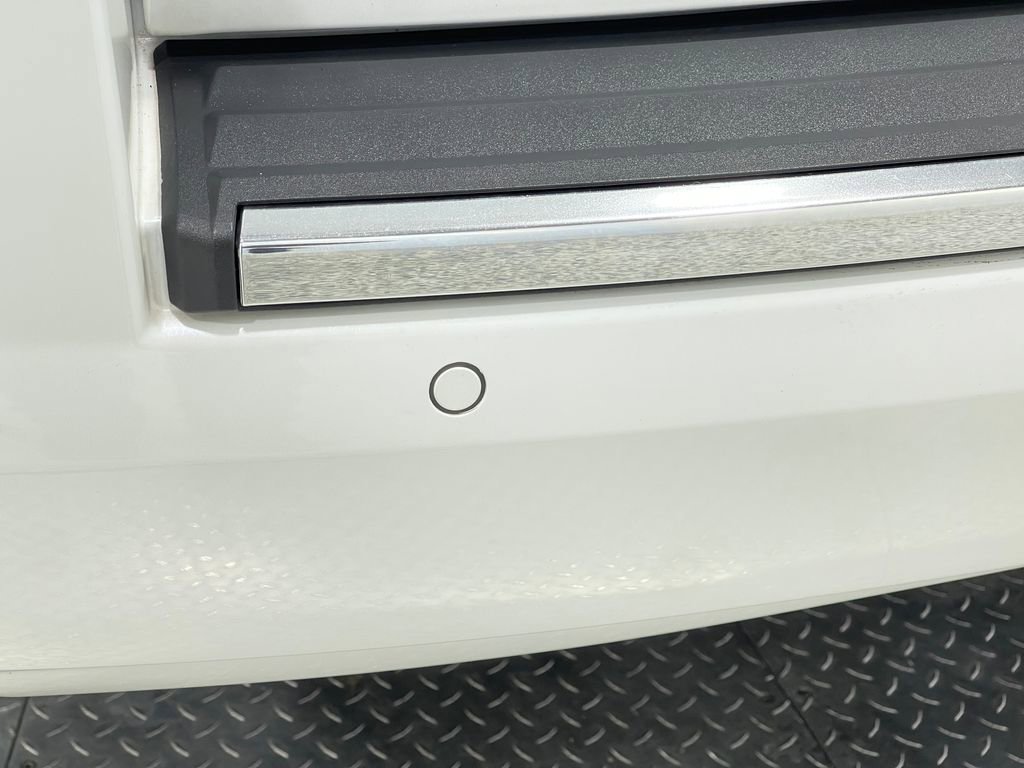 Used 2018 Chevrolet Tahoe Premier w/ Max Trailering Package image 13