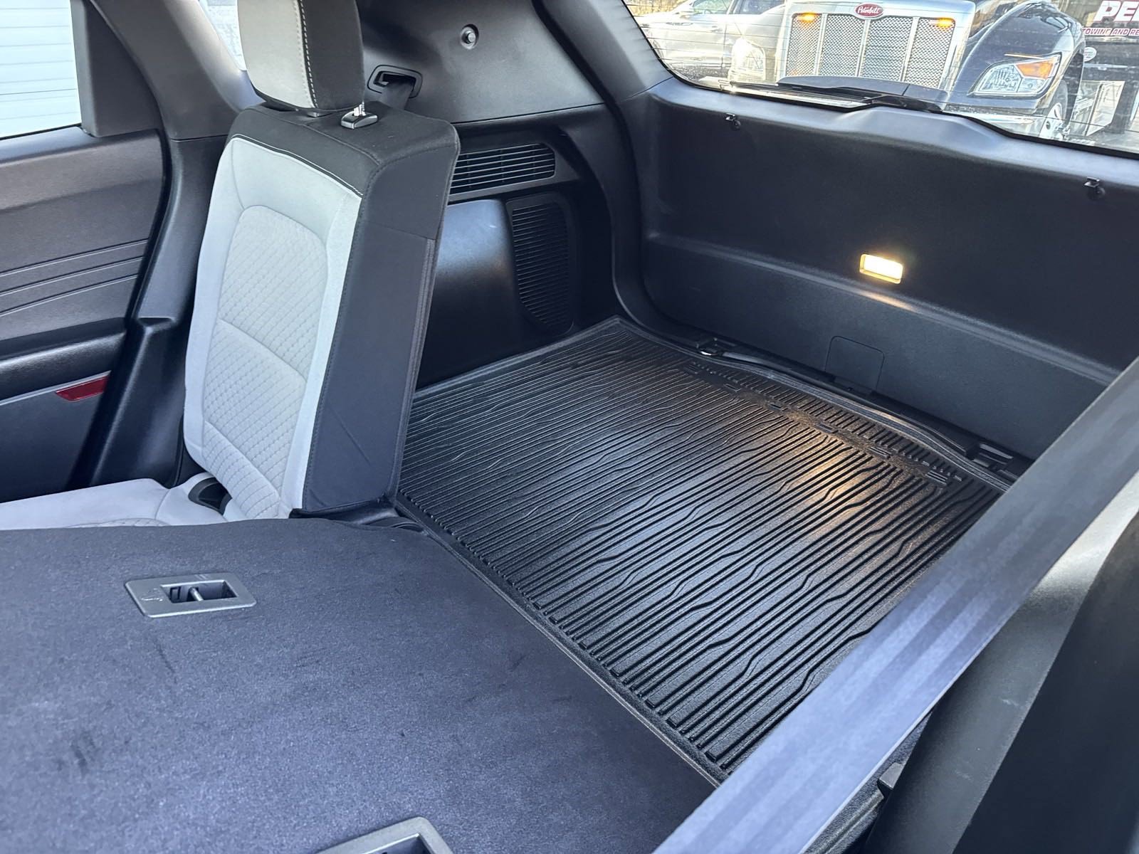 Used 2023 Ford Escape Active image 33