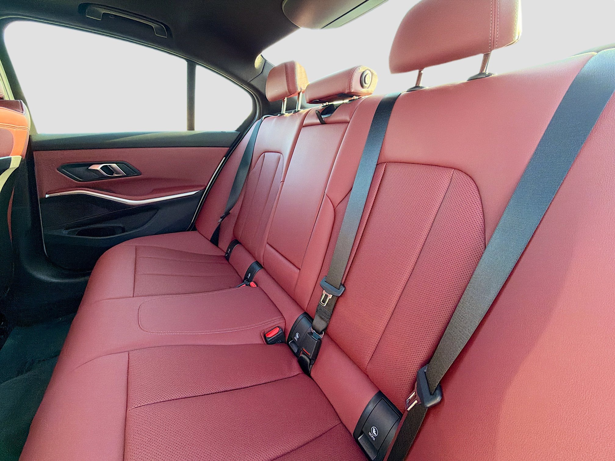 Used 2025 BMW 330i Sedan image 21