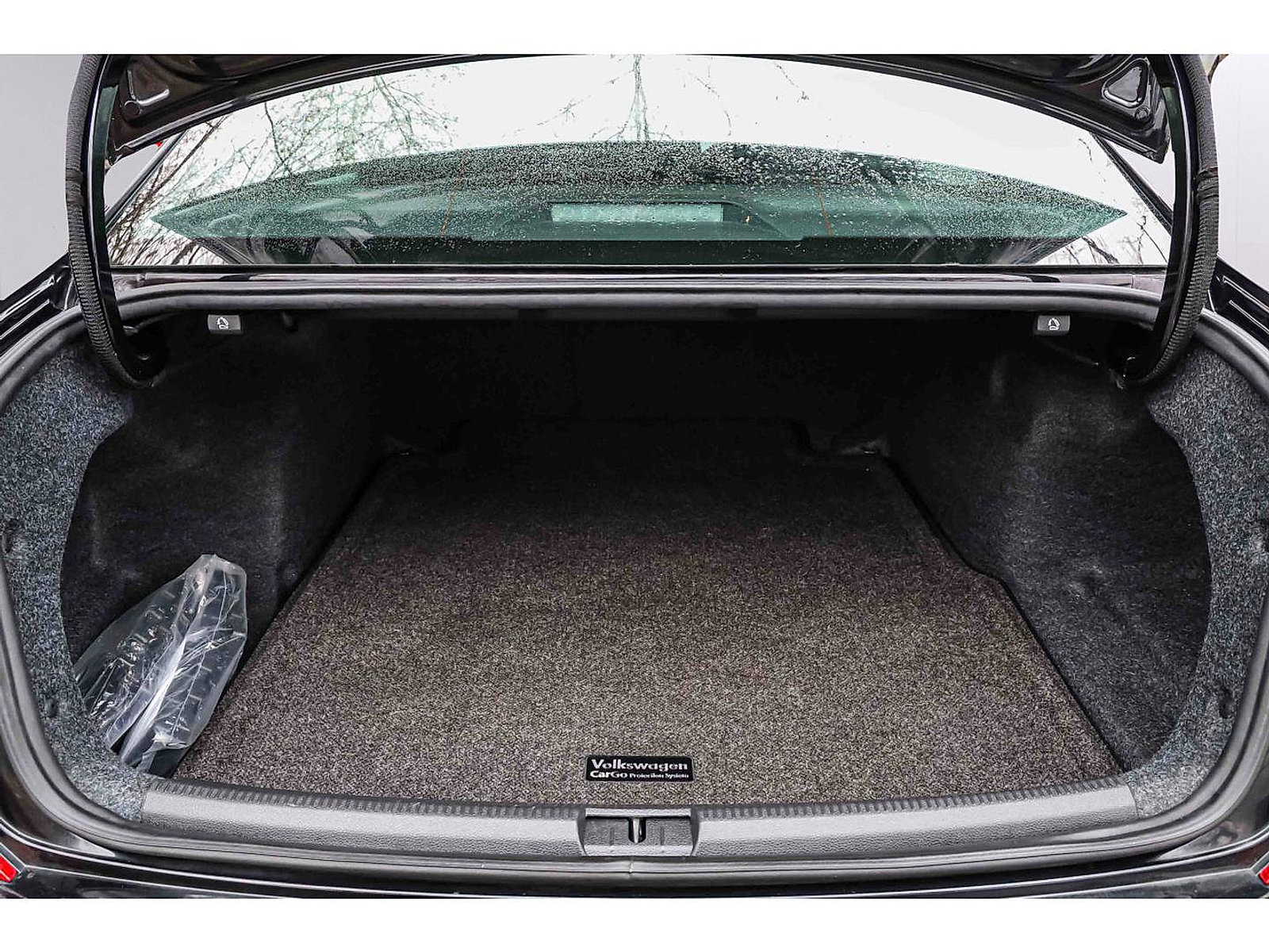 Used 2021 Volkswagen Passat 2.0T R-Line image 23