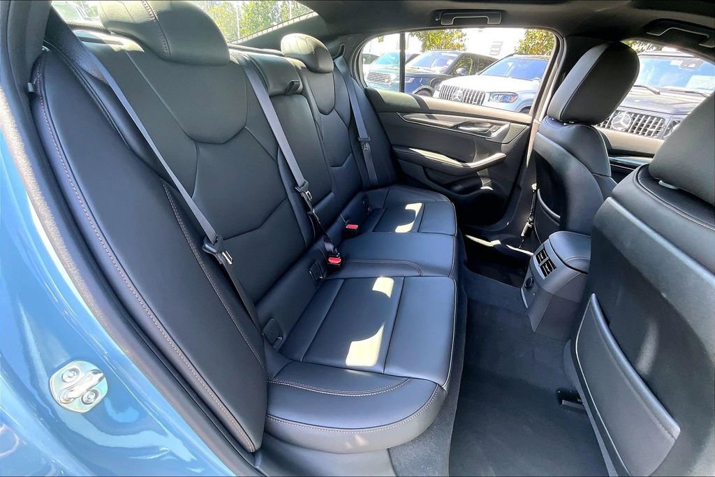 New 2026 Cadillac CT5 V RWD image 28