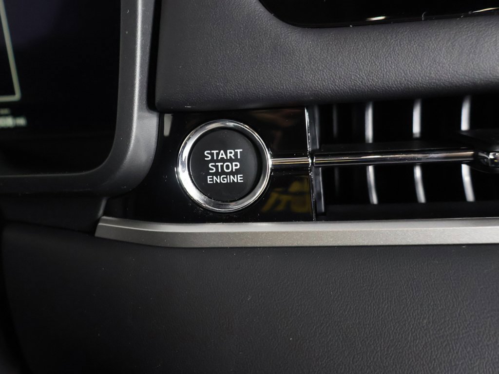 New 2026 Mitsubishi Outlander SEL image 45