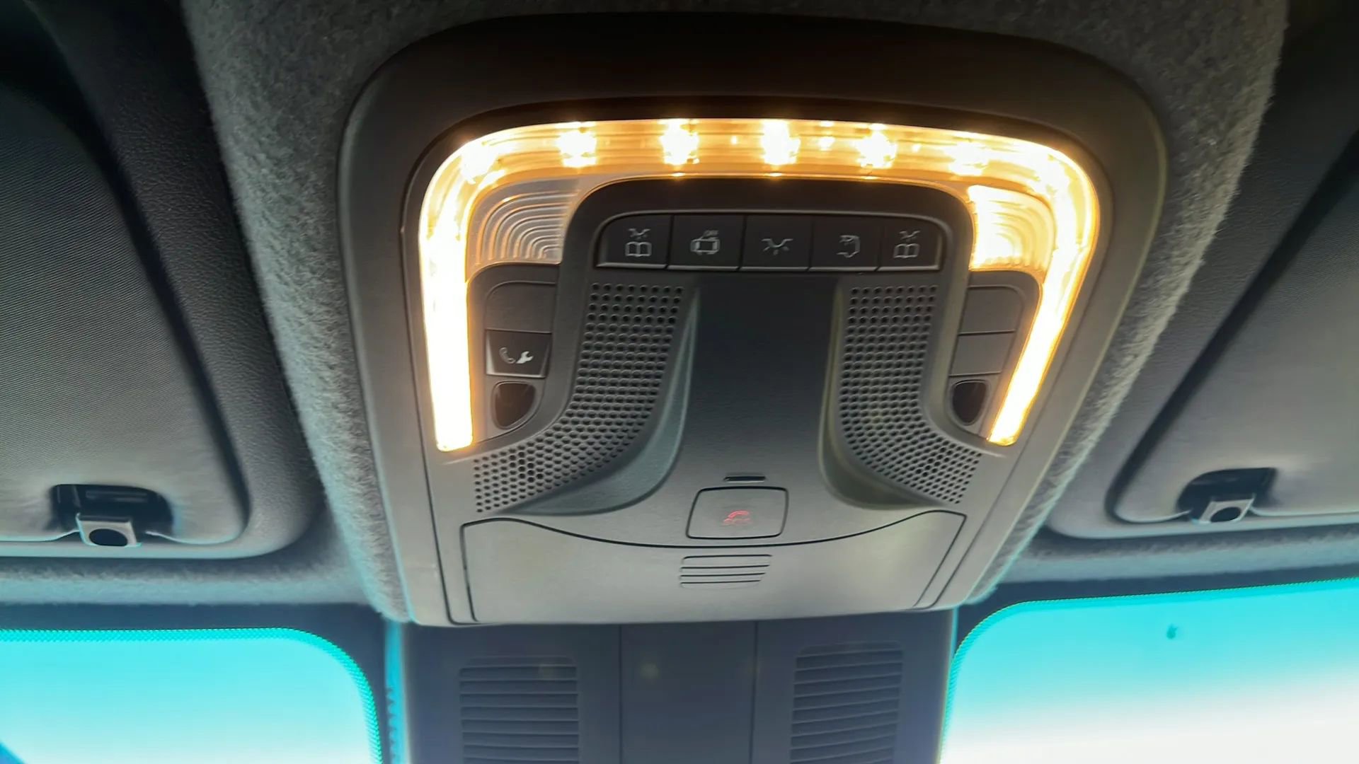 Used 2020 Freightliner Sprinter 2500 image 20