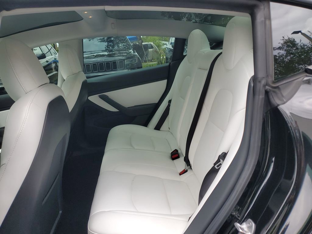 Used 2021 Tesla Model 3 Long Range AWD/4WD image 13