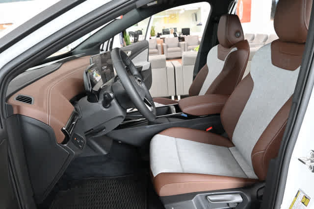 New 2026 Volkswagen ID.4 Pro RWD image 19