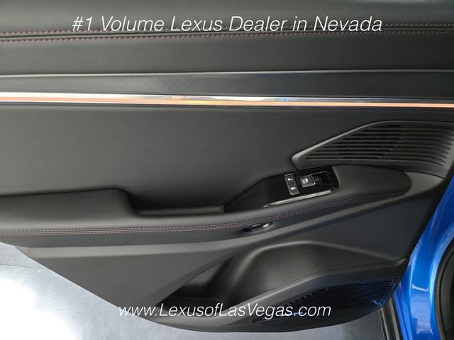 Used 2025 Jeep Wagoneer S Limited AWD/4WD image 18