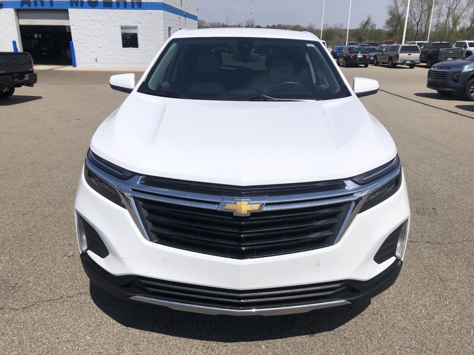 Used 2024 Chevrolet Equinox LT w/ Driver Convenience Package FWD image 15