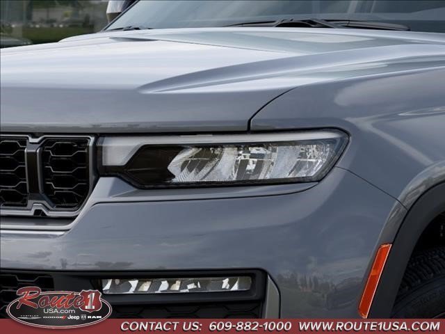 New 2027 Jeep Grand Cherokee Limited AWD/4WD image 11
