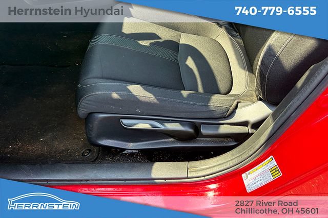 Used 2019 Honda Civic Sport image 9