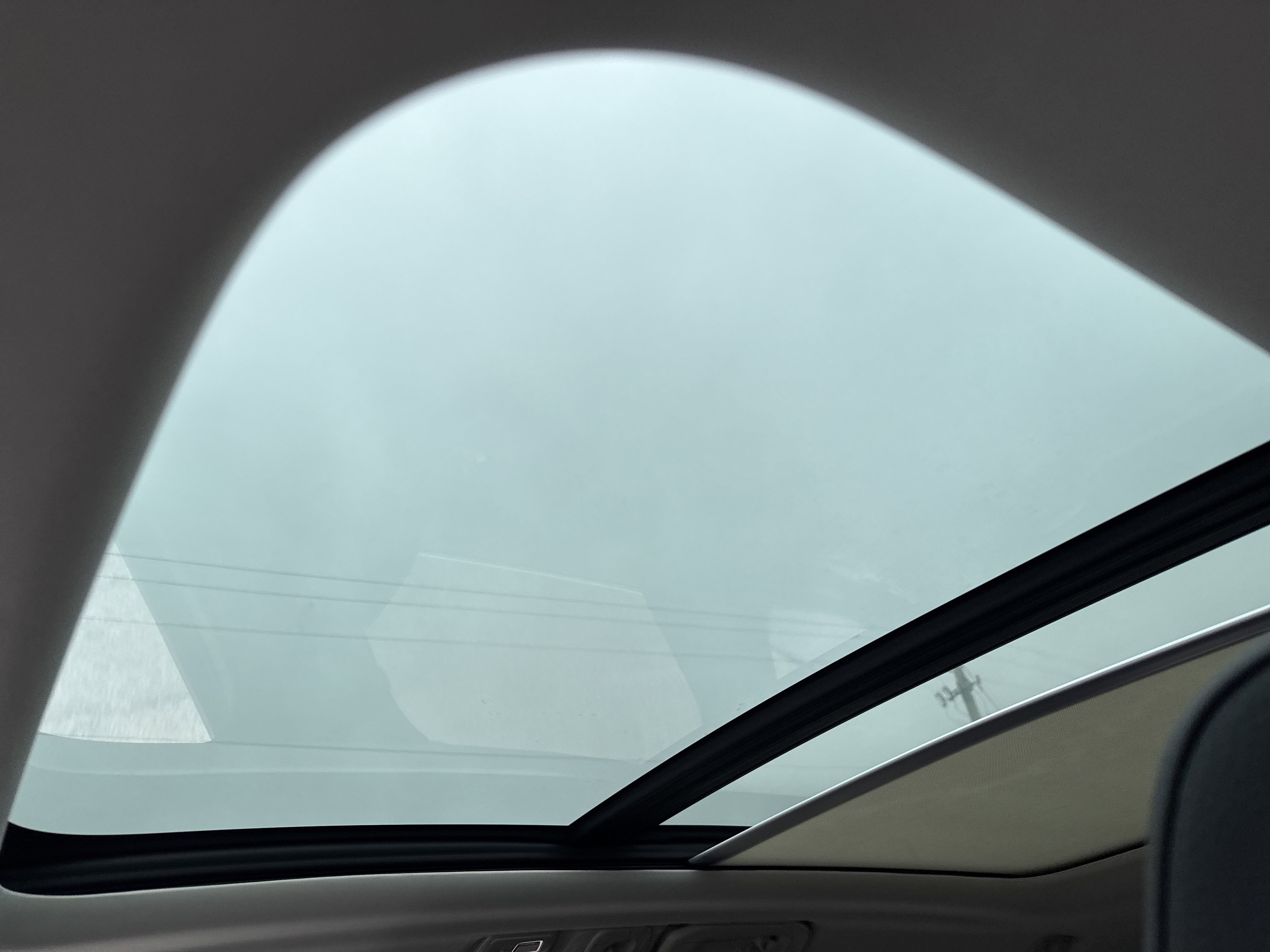 Used 2022 Volvo XC60 B5 Momentum w/ Climate Package image 15