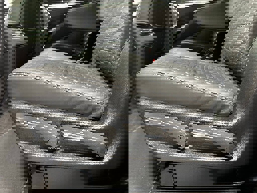 Used 2025 Cadillac Escalade V image 47