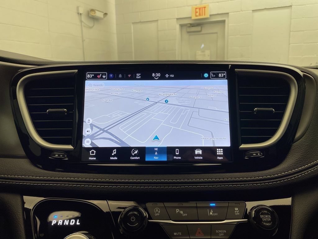 New 2026 Chrysler Pacifica Select FWD image 13