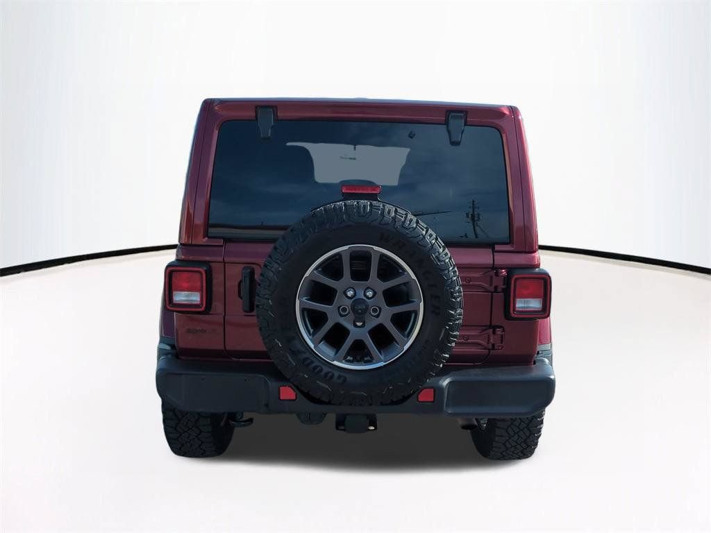 Used 2021 Jeep Wrangler Unlimited Sahara w/ Cold Weather Group AWD/4WD image 6