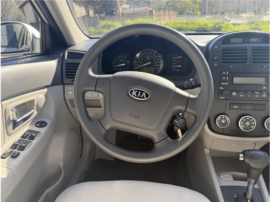 Used 2008 Kia Spectra EX image 9