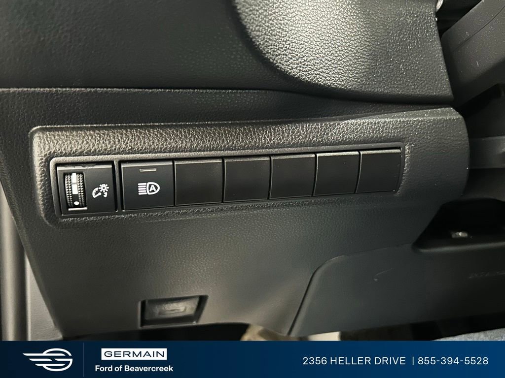 Used 2025 Toyota Corolla LE image 25