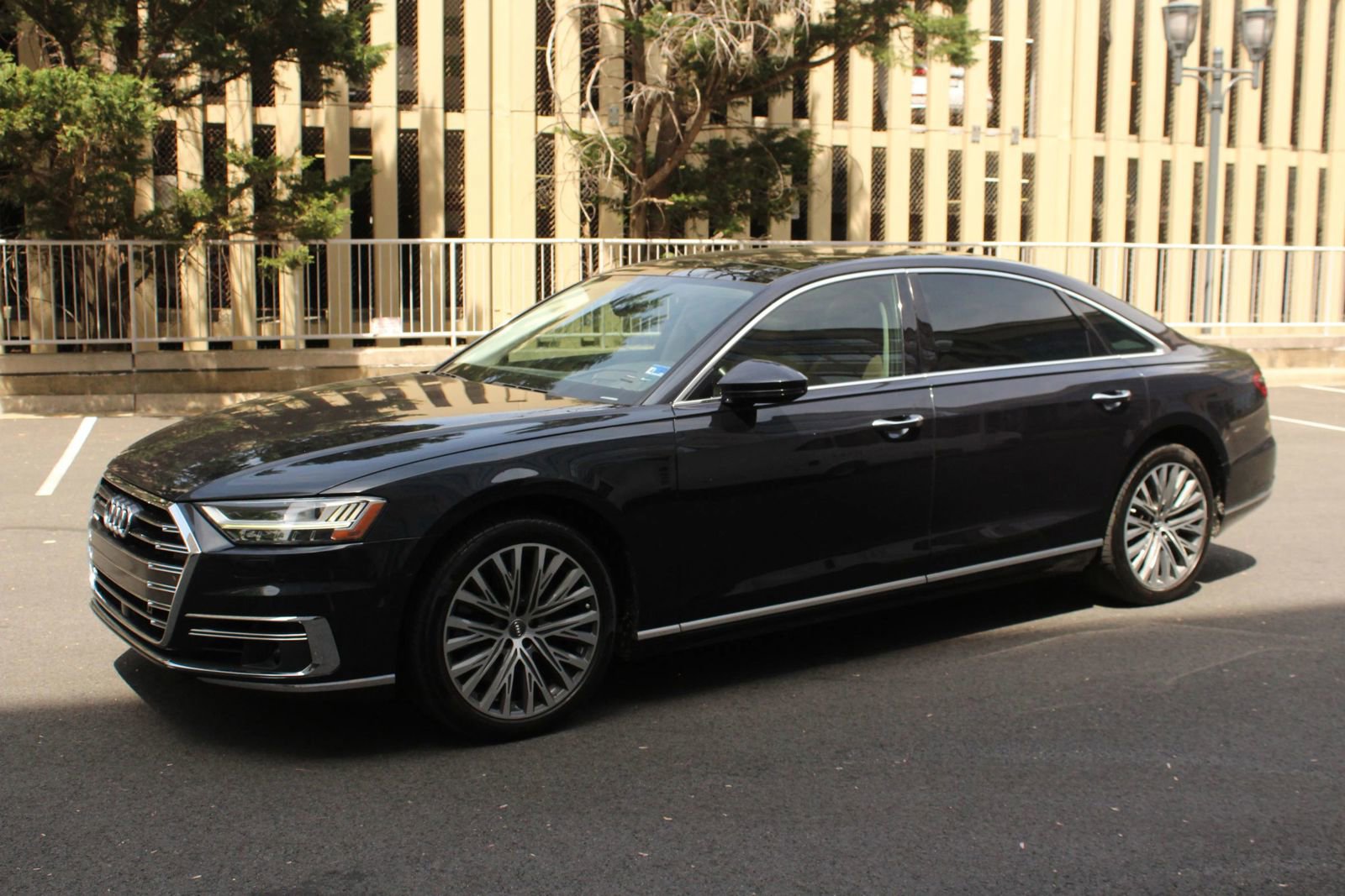 Used 2019 Audi A8 L 3.0T AWD/4WD image 12