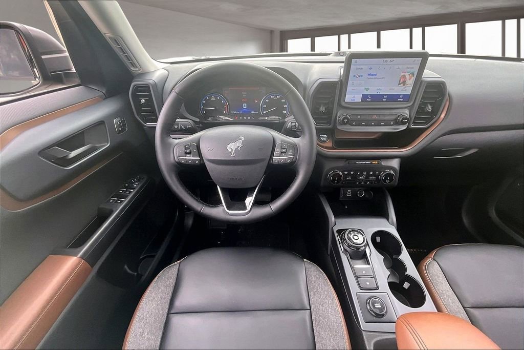 Used 2024 Ford Bronco Sport Outer Banks w/ Tech Package image 8